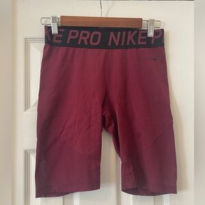 NIKE PRO burgundy bike shorts with mesh detail